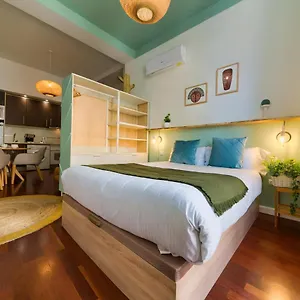holidays2malaga-calderon-loft-wifi-fibra.1costadelsol.com/